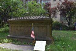 Grave of Albert Gallatin