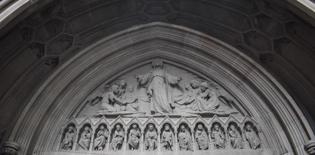 East Bronze Doors, Tympanum