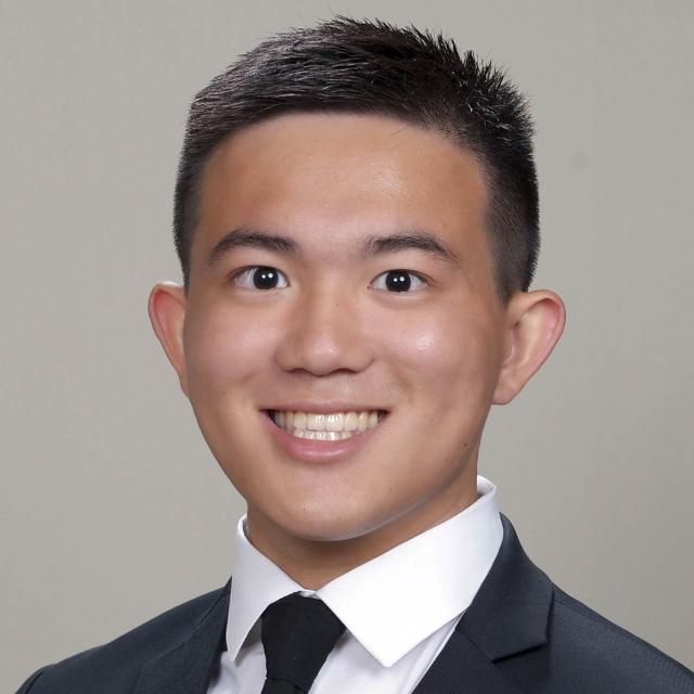 Conner Huey headshot