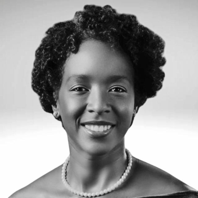 Nichole Middleton Headshot