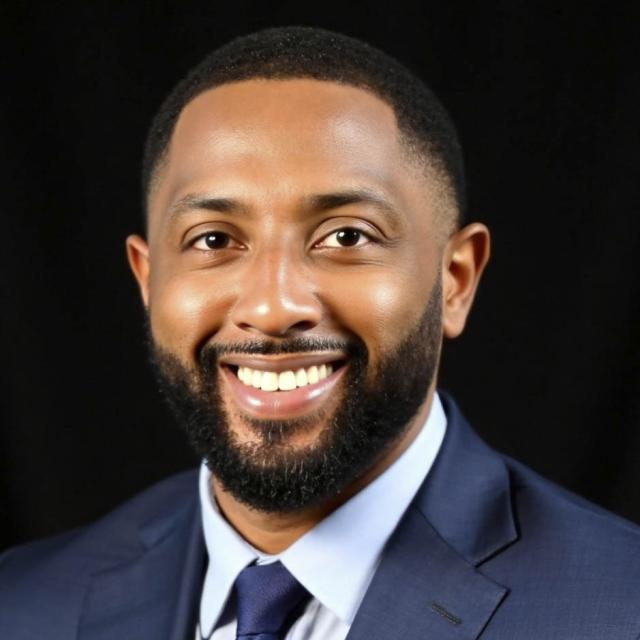 Tamario Howze headshot