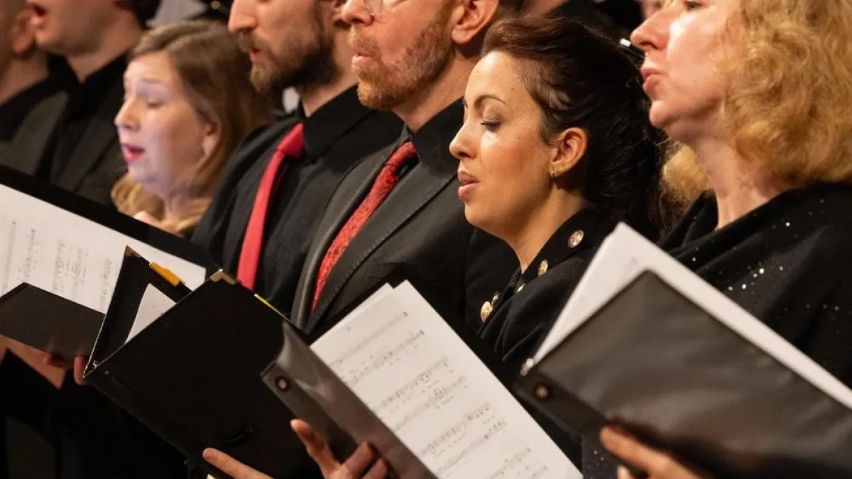 Downtown Voices performace