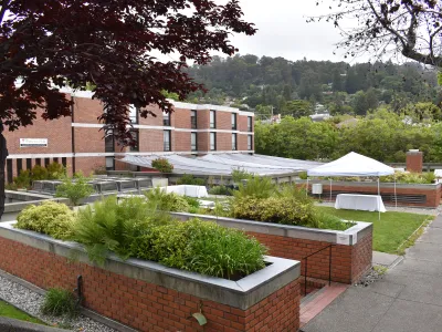 Church Divinity School of the Pacific outdoors areas