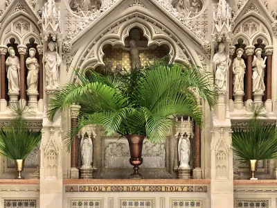 Palm Sunday Altar Display