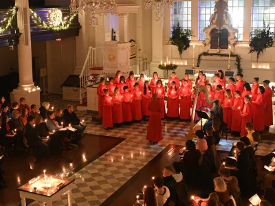 Candlelit service with the Youth Choir