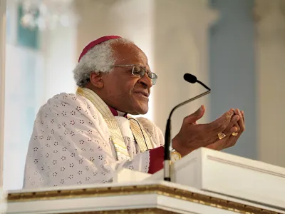 Archbishop Tutu preaching at St. Paul's Chapel