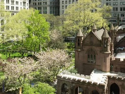 Trinity Churchyard in spring