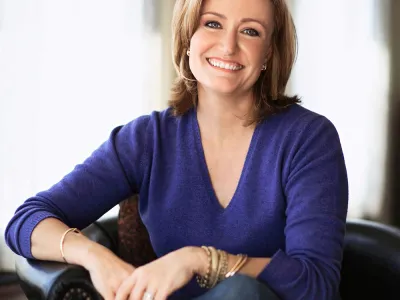 Headshot of Lisa Benenson with white background