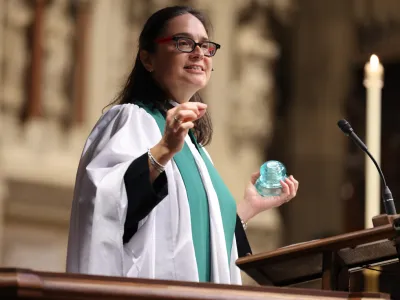 Mother Kristin in the pulpit