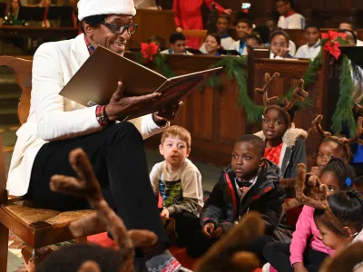 'Twas the night before Christmas reading